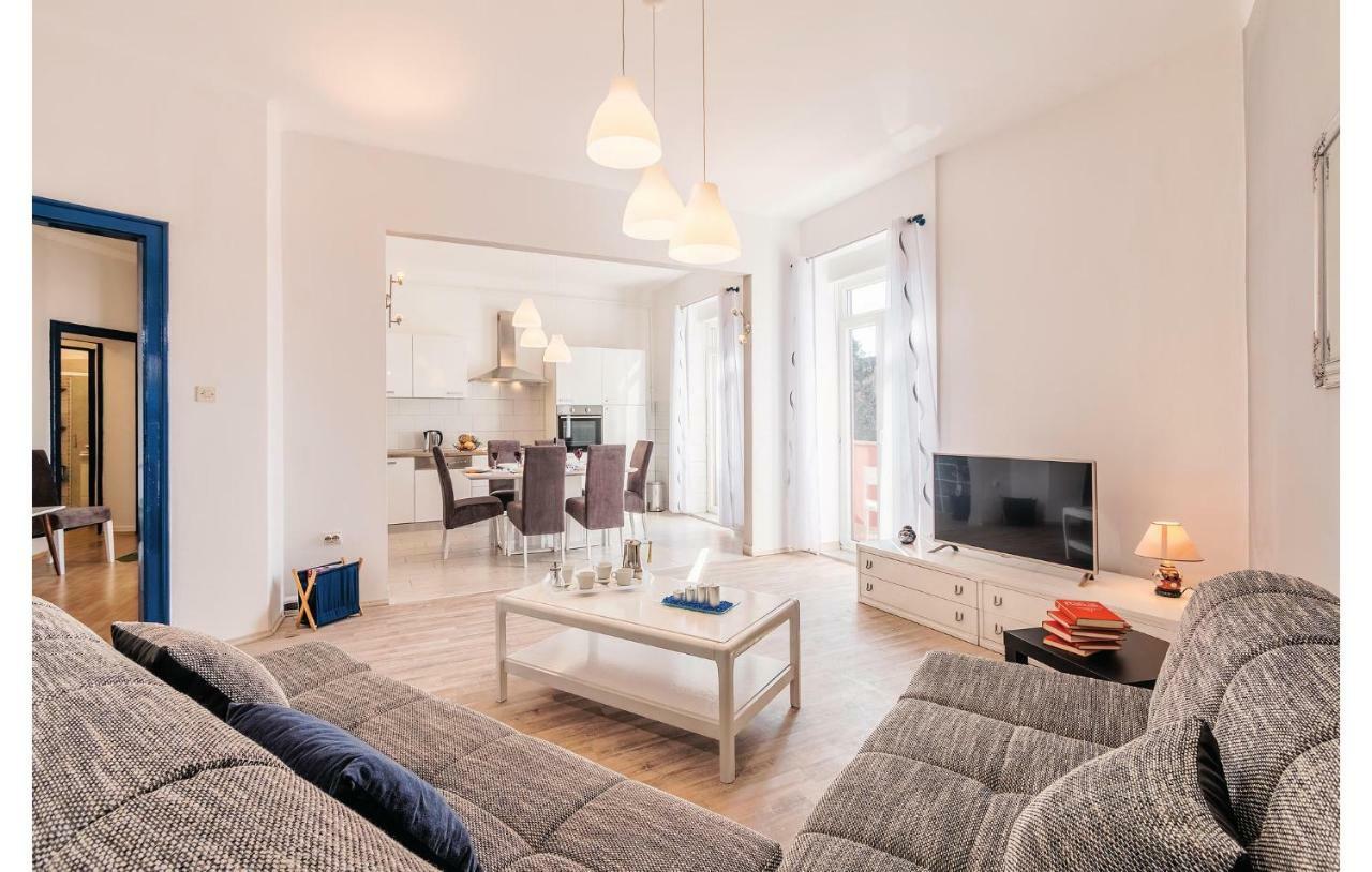 Apartment Riviera *