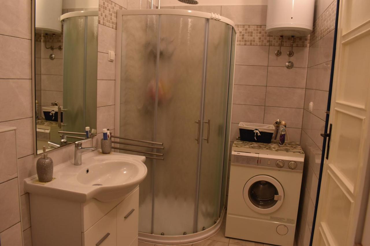 Riviera Apartman Póla
