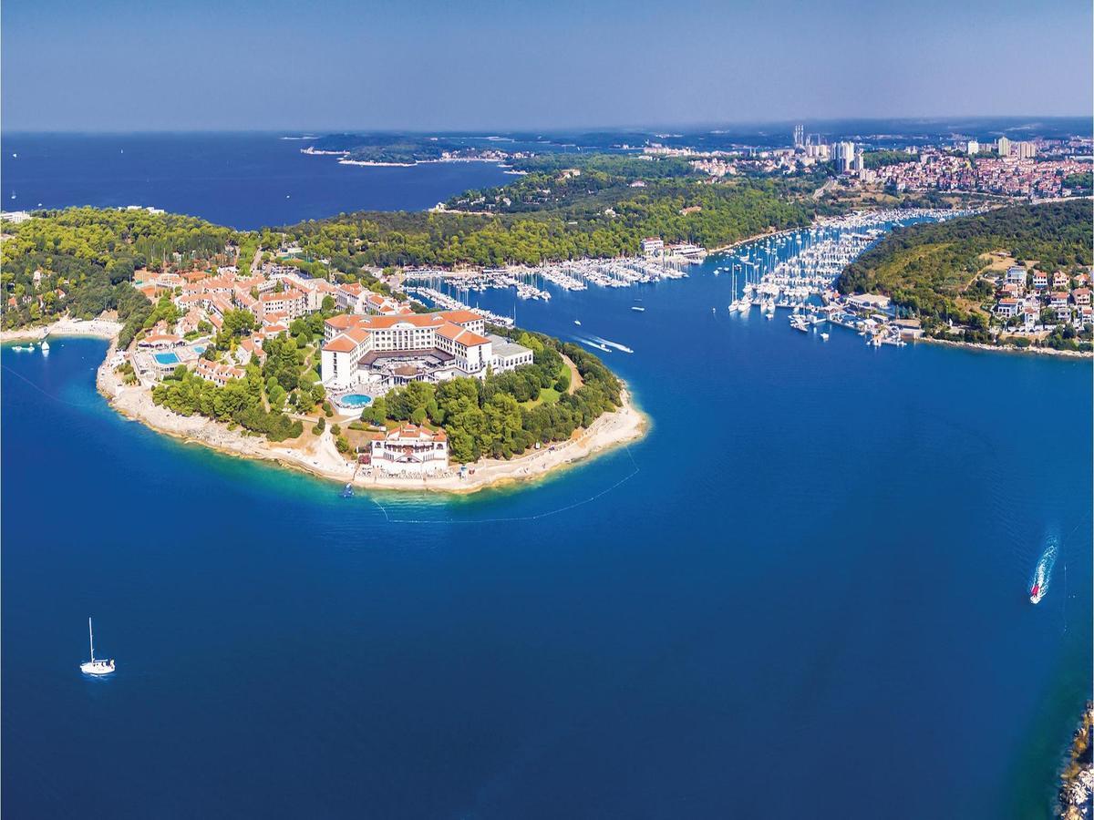 Riviera Apartman Póla